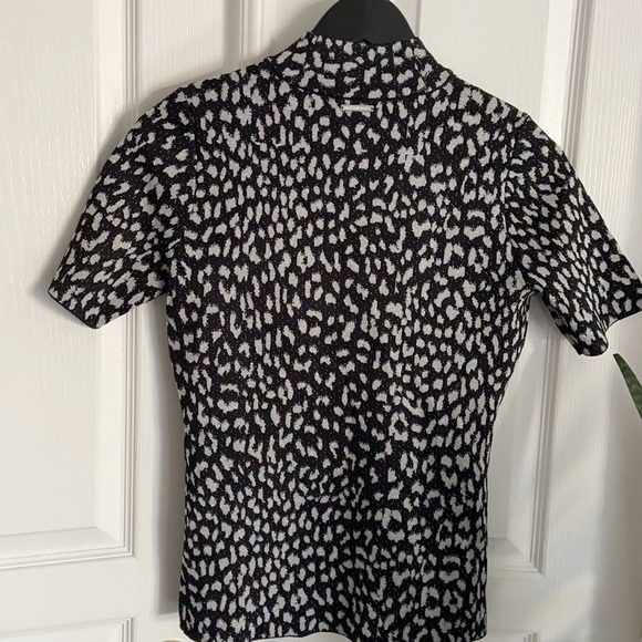 🆕 MICHAEL KORS Black & Silver Lurex Animal Print Top - Picture 3 of 11